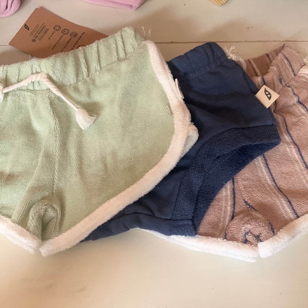Easy-Peasy 0-3M Short Set NWT